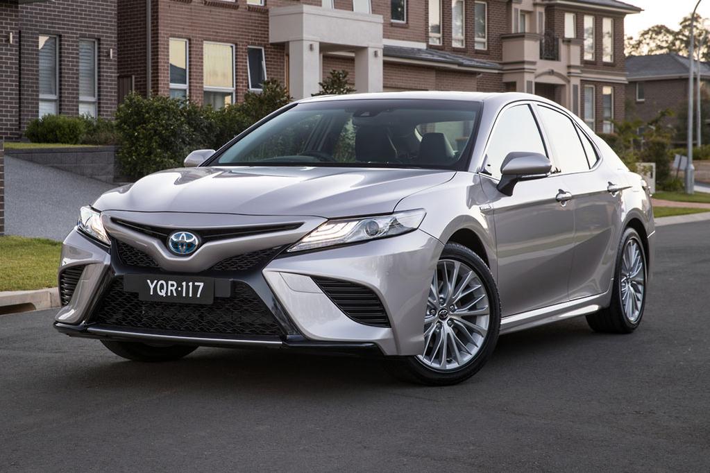 TOYOTA CAMRY 2017