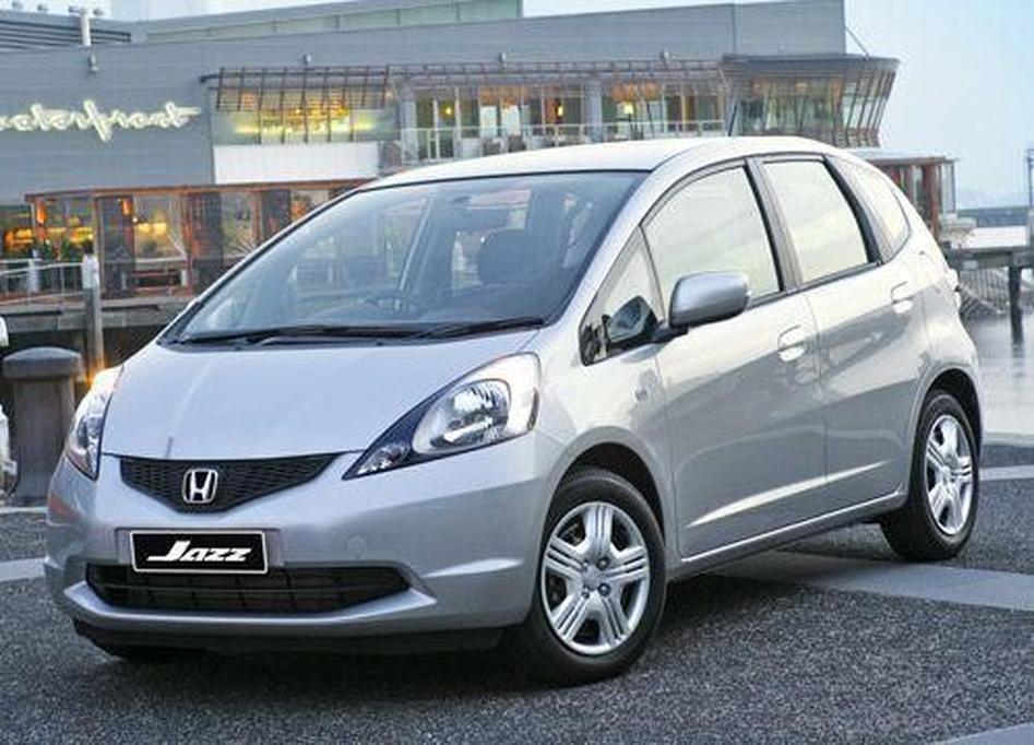 HONDA JAZZ 2015